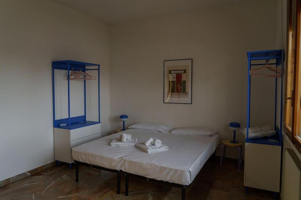 Fanciful 2-Br Outside Ztl Apartman Firenze Kültér fotó